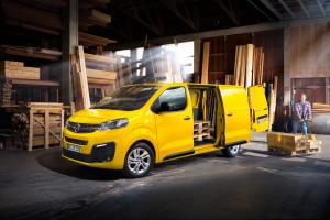 Opel Vivaro-e L 2020 года 